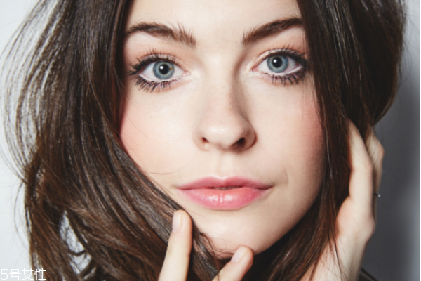 怎么畫睫毛好看 涂睫毛膏的技巧 怎么畫睫毛好看 涂睫毛膏的技巧