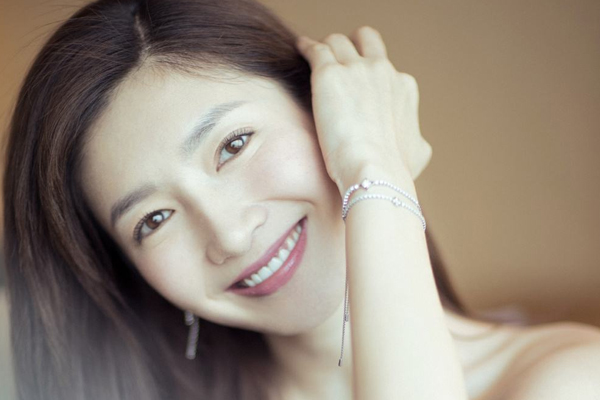 染發(fā)后怎么洗頭不掉色 染發(fā)后用什么產(chǎn)品能固色