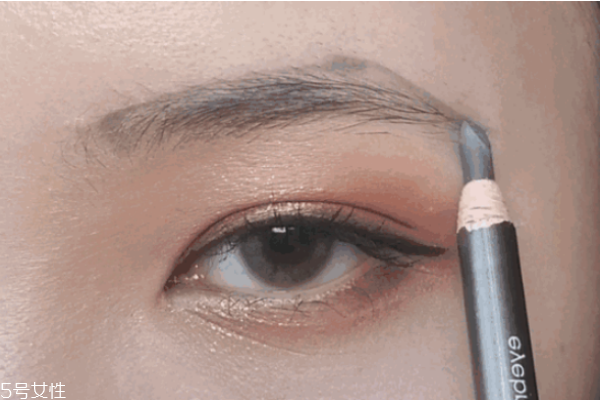 粗眉毛怎么畫 畫眉的技巧教程 粗眉毛怎么畫 畫眉的技巧教程