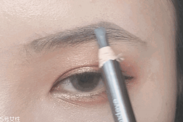 粗眉毛怎么畫 畫眉的技巧教程 粗眉毛怎么畫 畫眉的技巧教程