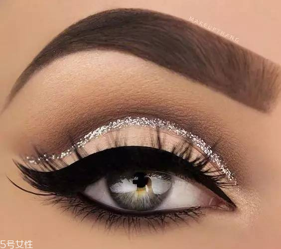 粗眉毛怎么畫 畫眉的技巧教程 粗眉毛怎么畫 畫眉的技巧教程