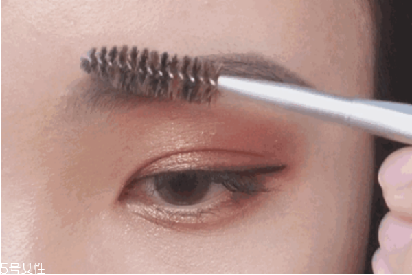 粗眉毛怎么畫 畫眉的技巧教程 粗眉毛怎么畫 畫眉的技巧教程