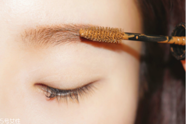 粗眉毛怎么畫 畫眉的技巧教程 粗眉毛怎么畫 畫眉的技巧教程