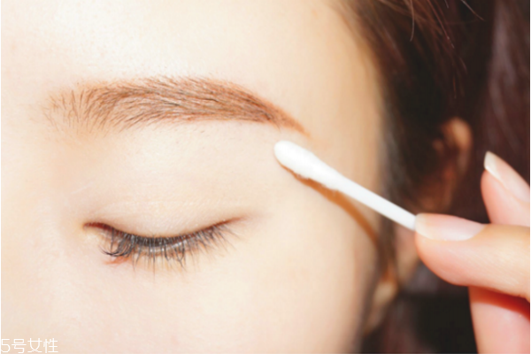 粗眉毛怎么畫 畫眉的技巧教程 粗眉毛怎么畫 畫眉的技巧教程