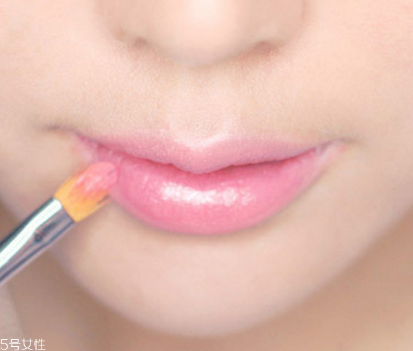 秋冬慵懶妝容教程 溫柔美膩的秋冬妝容 秋冬慵懶妝容教程 溫柔美膩的秋冬妝容