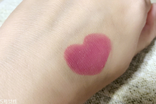 紀(jì)梵希105適合黃皮膚嗎 紀(jì)梵希105陽光小麥色試色 紀(jì)梵希105適合黃皮膚嗎 紀(jì)梵希105陽光小麥色試色