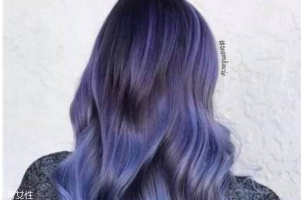 染發(fā)和燙發(fā)一般多少錢(qián) 燙染后日常護(hù)理方法 染發(fā)和燙發(fā)一般多少錢(qián) 燙染后日常護(hù)理方法
