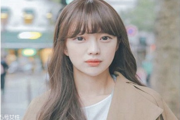 冬天適合弄什么發(fā)型 個(gè)性染發(fā)圖片 冬天適合弄什么發(fā)型 個(gè)性染發(fā)圖片