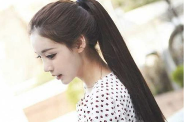 拉直的頭發(fā)怎么扎好看 拉直頭發(fā)多久可以扎頭發(fā) 拉直的頭發(fā)怎么扎好看 拉直頭發(fā)多久可以扎頭發(fā)