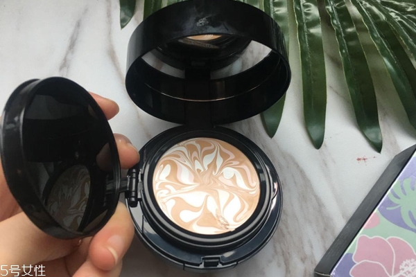 瓷肌氣墊cc霜怎么樣 國貨里的三好學生