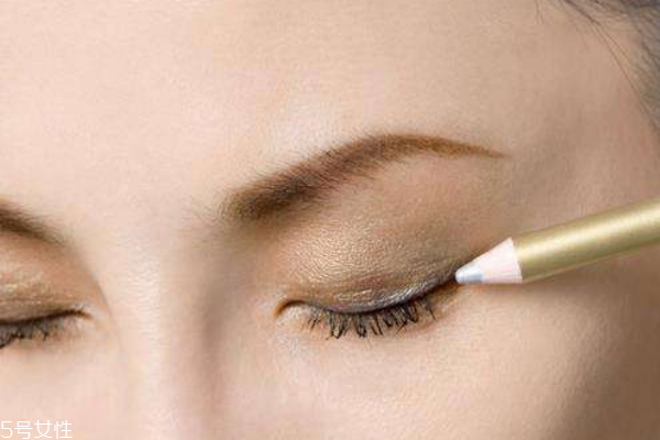 各種眼線畫法大集合，總有一種適合你