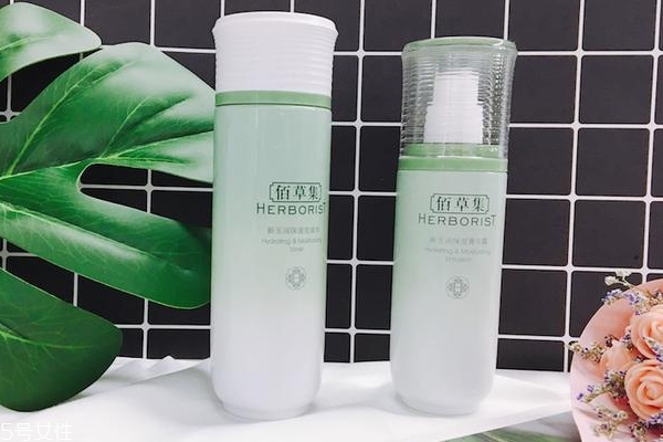 佰草集新玉潤(rùn)系列怎么樣 告別肌膚低水位 佰草集新玉潤(rùn)系列怎么樣 告別肌膚低水位
