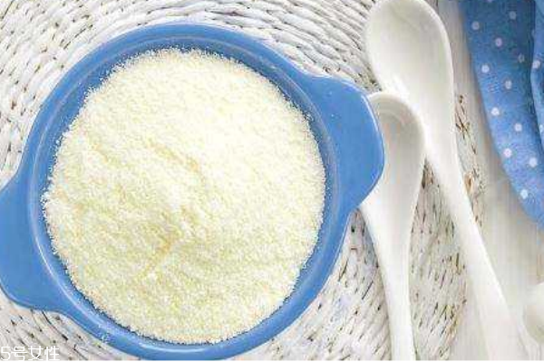 奶粉結塊是什么原因 還能喝嗎