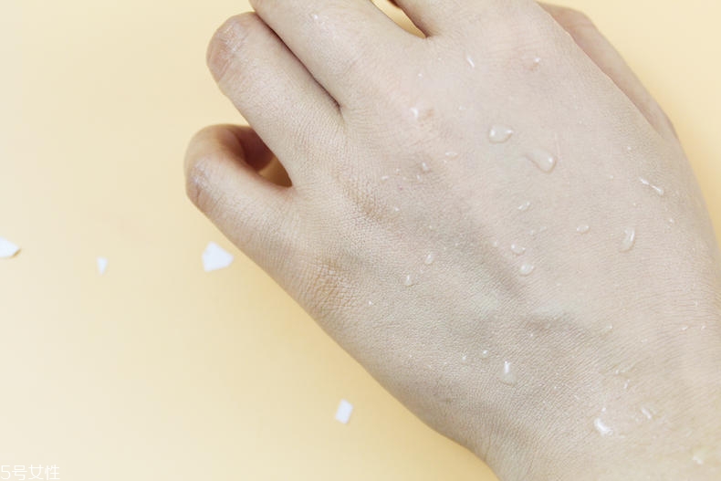 kiss me bb霜保質(zhì)期多久 kiss me bb霜評(píng)測(cè)