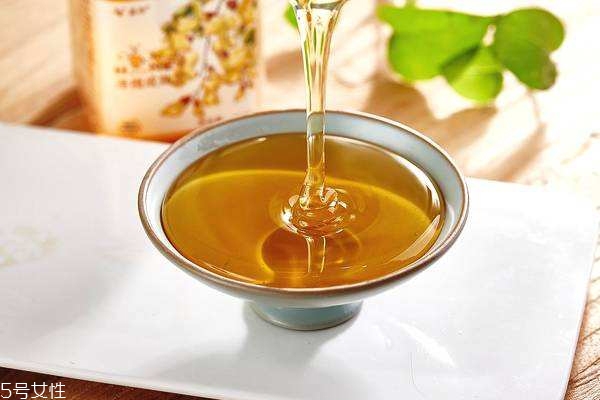 蜂蜜洗臉有用嗎 過敏臉可以嘗試