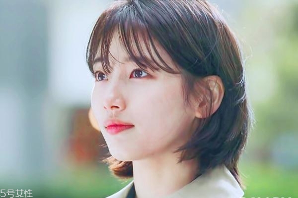 眼線(xiàn)和眼影先畫(huà)哪個(gè) 眼線(xiàn)和眼影搭配畫(huà)法步驟