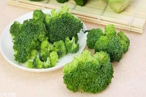 西藍(lán)花可以減肥嗎 減肥這么吃 西藍(lán)花可以減肥嗎 減肥這么吃