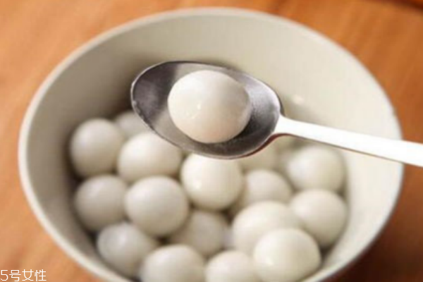 怎么包湯圓不會(huì)裂開 湯圓怎么包不爛 怎么包湯圓不會(huì)裂開 湯圓怎么包不爛