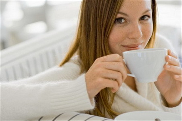 白開(kāi)水怎么燒才健康 白開(kāi)水正確的燒法