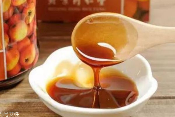 枇杷膏的做法 自制枇杷膏有用嗎 枇杷膏的做法 自制枇杷膏有用嗎