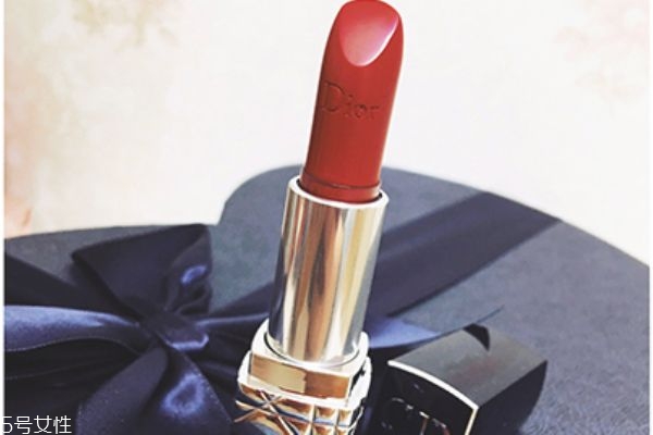 迪奧999適合素顏嗎 迪奧999適合淡妝嗎 迪奧999適合素顏嗎 迪奧999適合淡妝嗎