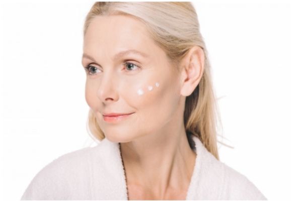 法國天芮60周年品牌盛典璀璨啟幕，發(fā)布全新戰(zhàn)略，開啟全新篇章