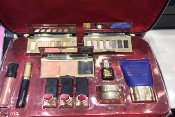 雅詩(shī)蘭黛2018圣誕套裝有什么 哪里可以買