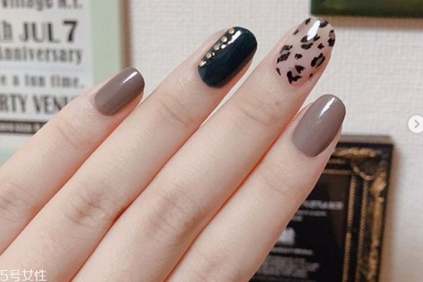 棕色指甲油哪個(gè)牌子好 5款開架棕色指甲油推薦