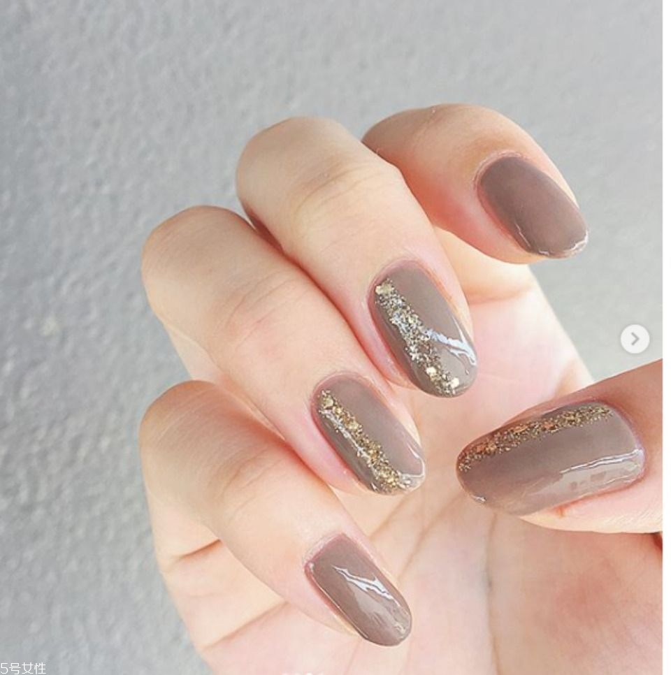 棕色指甲油哪個(gè)牌子好 5款開架棕色指甲油推薦