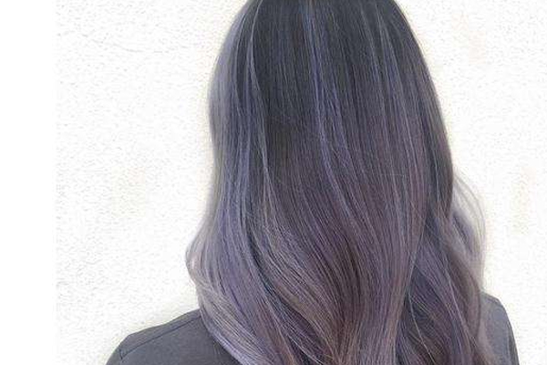 冬季掉發(fā)，因?yàn)檫@幾點(diǎn)你沒(méi)做好