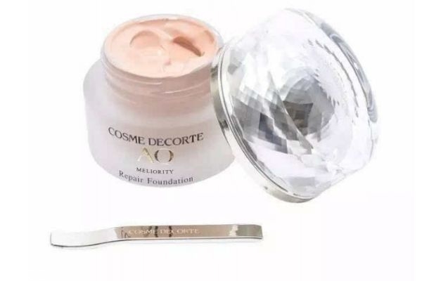 哪個(gè)牌子的粉底液最好用 口碑最好的粉底液2022 哪個(gè)牌子的粉底液最好用 口碑最好的粉底液2022