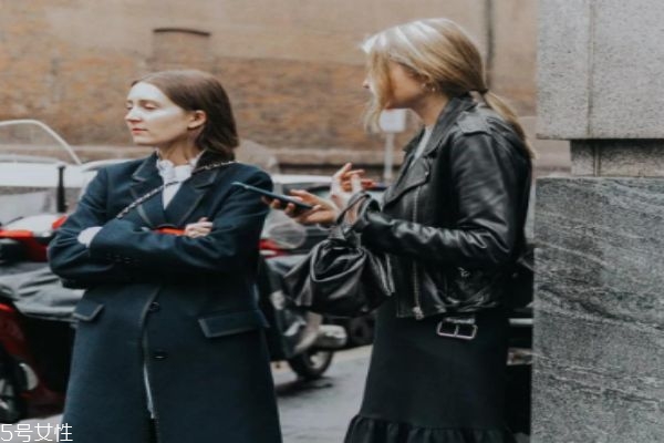 皮衣變硬怎么處理 變硬的原因