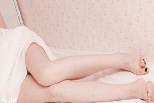 如何去除腳部死皮 平時怎么護(hù)理腳部