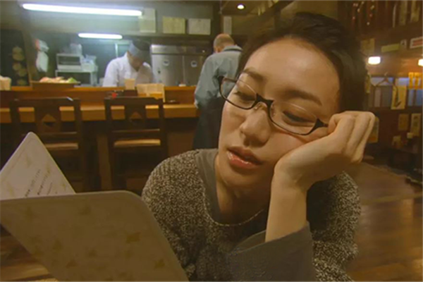 怎么判斷自己肌膚疲勞 怎么喚醒過(guò)勞肌 怎么判斷自己肌膚疲勞 怎么喚醒過(guò)勞肌