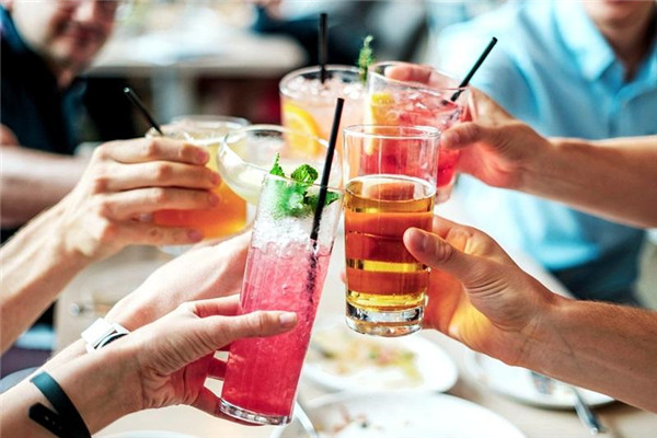 茶和酒能不能一起喝 3款茶酒調飲配方 茶和酒能不能一起喝 3款茶酒調飲配方