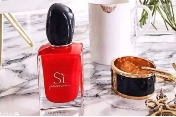 阿瑪尼紅色摯愛(ài)多少錢(qián) 阿瑪尼紅色摯愛(ài)女士香水 阿瑪尼紅色摯愛(ài)多少錢(qián) 阿瑪尼紅色摯愛(ài)女士香水