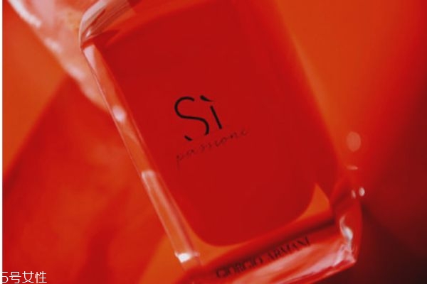 阿瑪尼紅色摯愛(ài)多少錢(qián) 阿瑪尼紅色摯愛(ài)女士香水 阿瑪尼紅色摯愛(ài)多少錢(qián) 阿瑪尼紅色摯愛(ài)女士香水