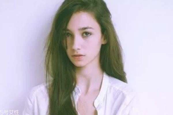 蠟紙脫毛后怎么護(hù)理 脫毛蠟紙的正確使用方法 蠟紙脫毛后怎么護(hù)理 脫毛蠟紙的正確使用方法