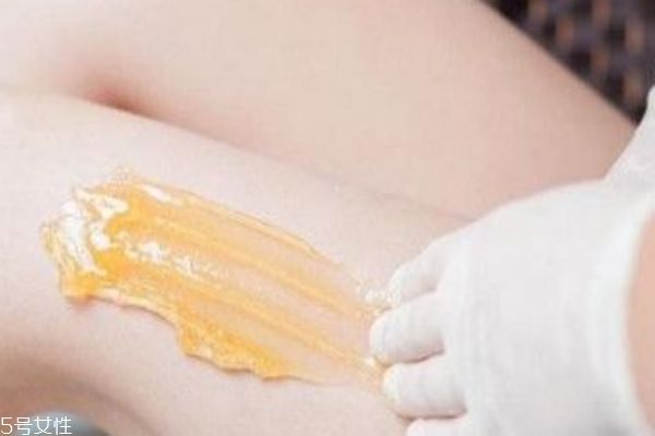 蠟紙脫毛多久可以長出來 蠟紙脫毛的危害 蠟紙脫毛多久可以長出來 蠟紙脫毛的危害