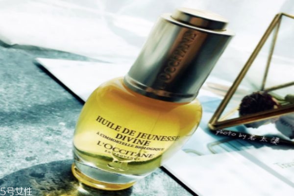 歐舒丹蠟菊精華油用法 歐舒丹蠟菊精華油的效果 歐舒丹蠟菊精華油用法 歐舒丹蠟菊精華油的效果