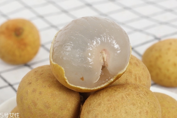 龍眼有什么營養(yǎng) 營養(yǎng)價值超高 龍眼有什么營養(yǎng) 營養(yǎng)價值超高