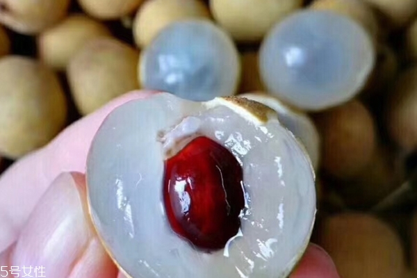 龍眼有什么營養(yǎng) 營養(yǎng)價值超高 龍眼有什么營養(yǎng) 營養(yǎng)價值超高