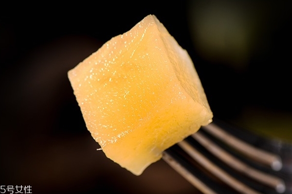 雪蓮果為什么會(huì)變黑 氧化導(dǎo)致的