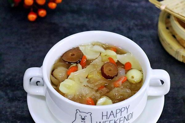 百合干產(chǎn)地最好是哪里 認(rèn)準(zhǔn)藥食同源的甜百合 百合干產(chǎn)地最好是哪里 認(rèn)準(zhǔn)藥食同源的甜百合