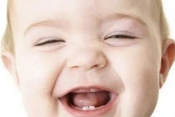 米粉能和奶粉一起沖嗎 最好不要哦 米粉能和奶粉一起沖嗎 最好不要哦