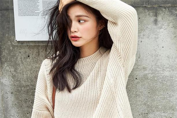 毛衣用什么洗才柔軟？適當(dāng)加入衣物柔順劑