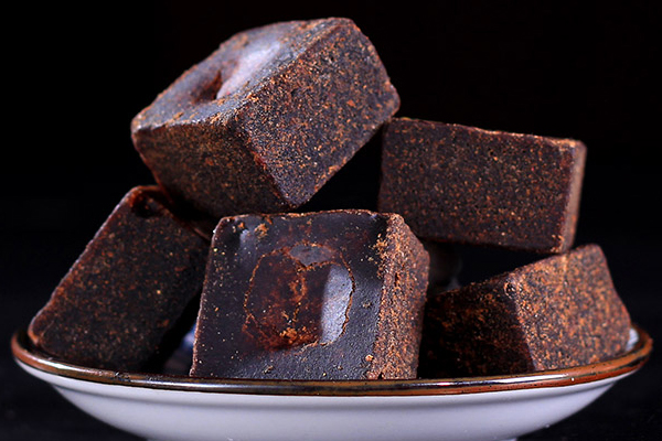 紅糖聞起來(lái)是什么味道 甘蔗汁的清香味