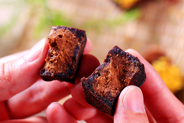 紅糖聞起來(lái)是什么味道 甘蔗汁的清香味