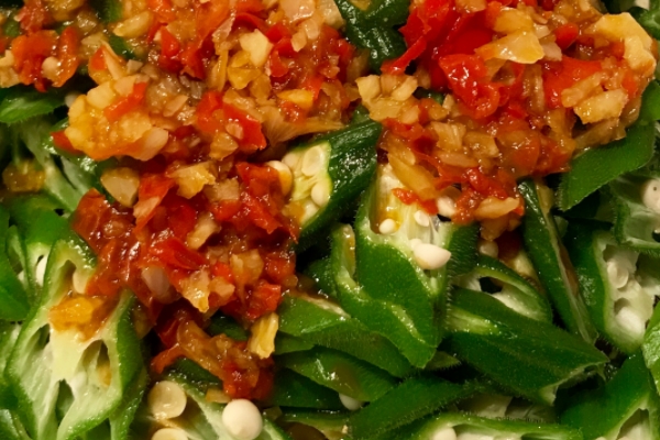 秋葵要削皮嗎 當然不用 秋葵要削皮嗎 當然不用