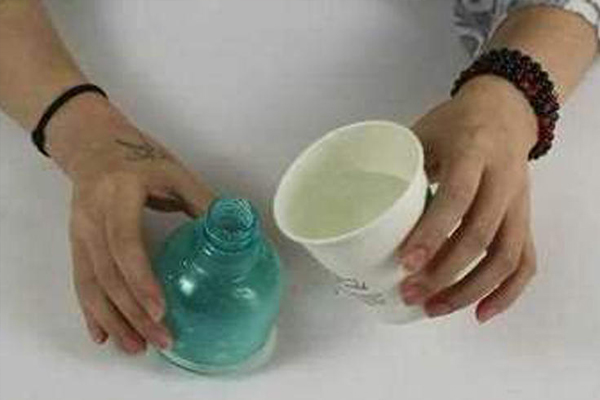 紗窗怎么清洗方便又快 最實用的清潔辦法